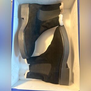 Stuart Weitzman Alpine Cozy Chelsea Suede/Sterling Boot